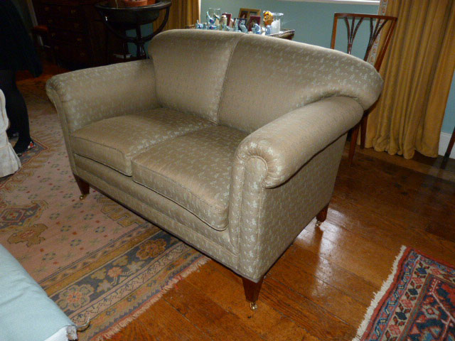 Reupholstering modern sofas Wiltshire and Gloucestershire areas